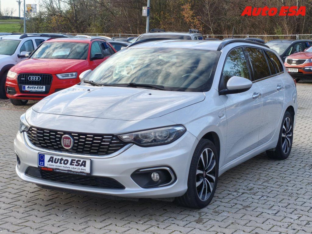 Fiat Tipo, 1.6 MJT,Lounge,navi,kamera - fotka 3
