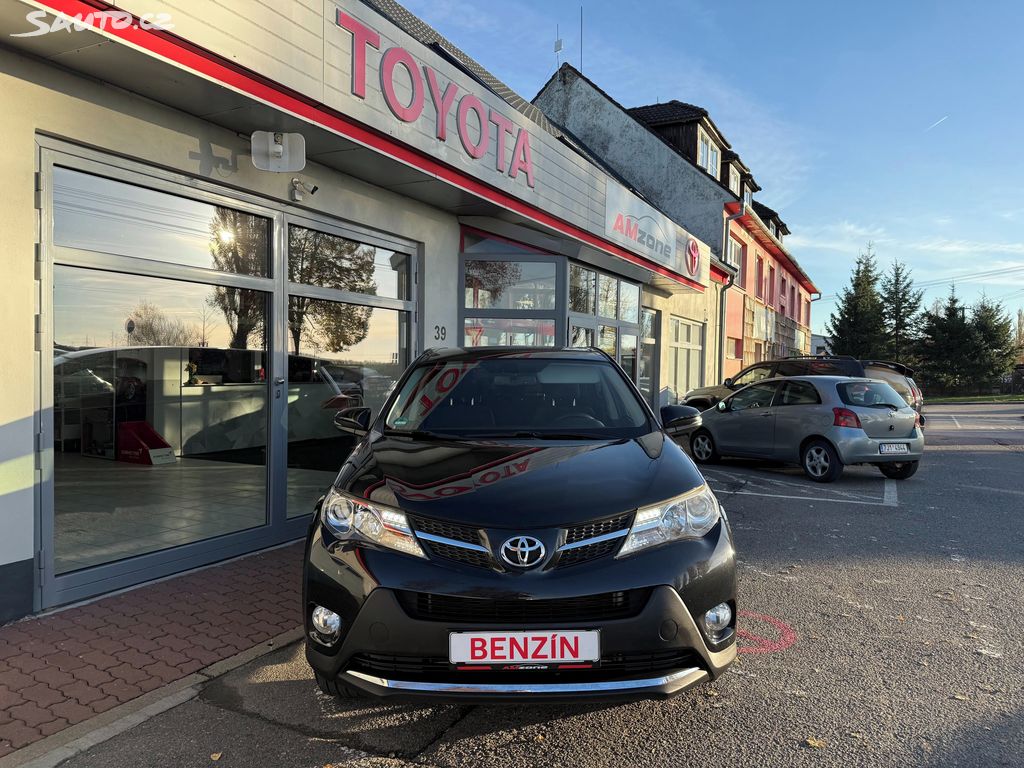 Toyota Rav4, fotka 2