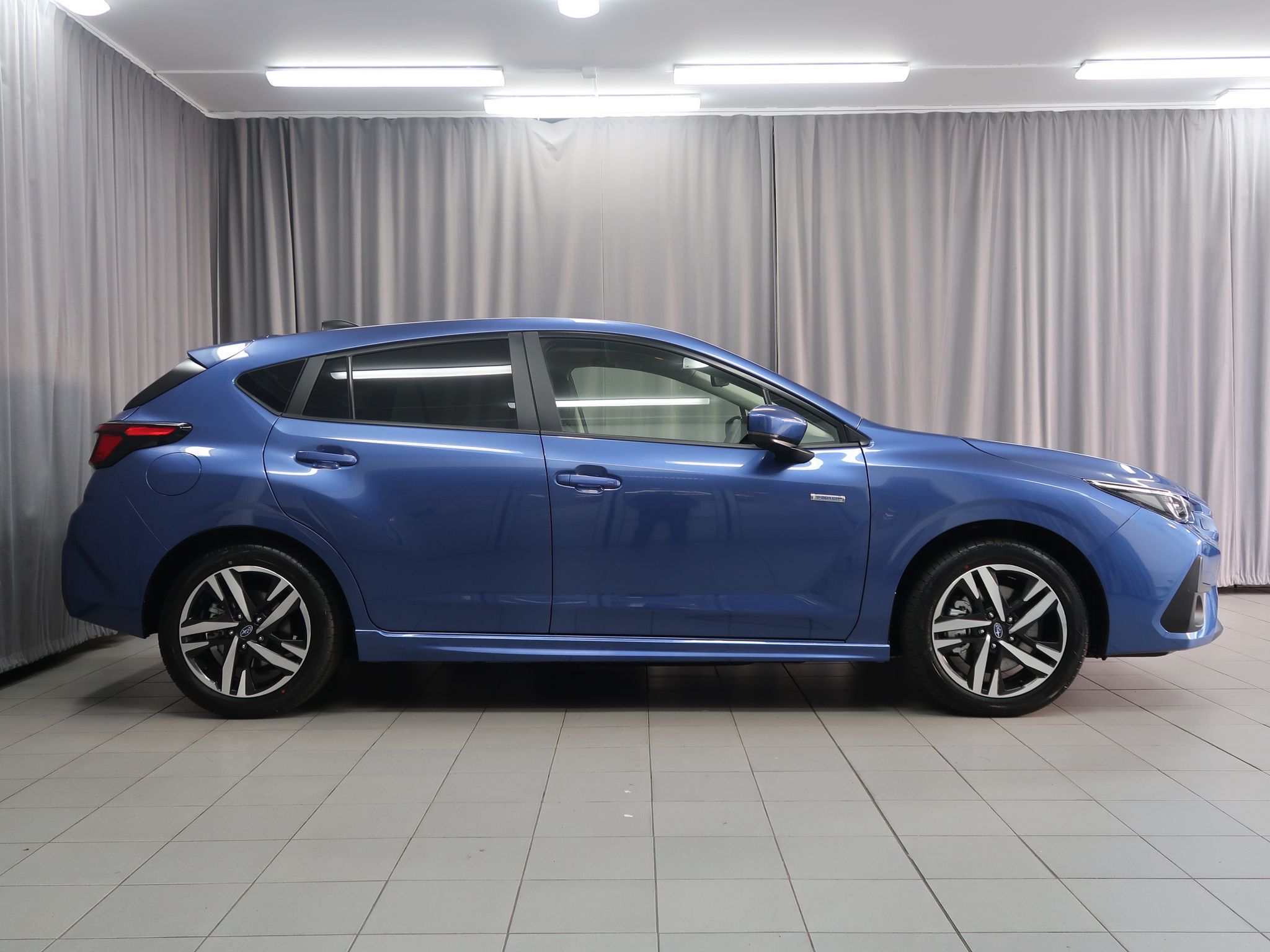 Subaru Impreza, 4x4 EXECUTIVE. - fotka 4