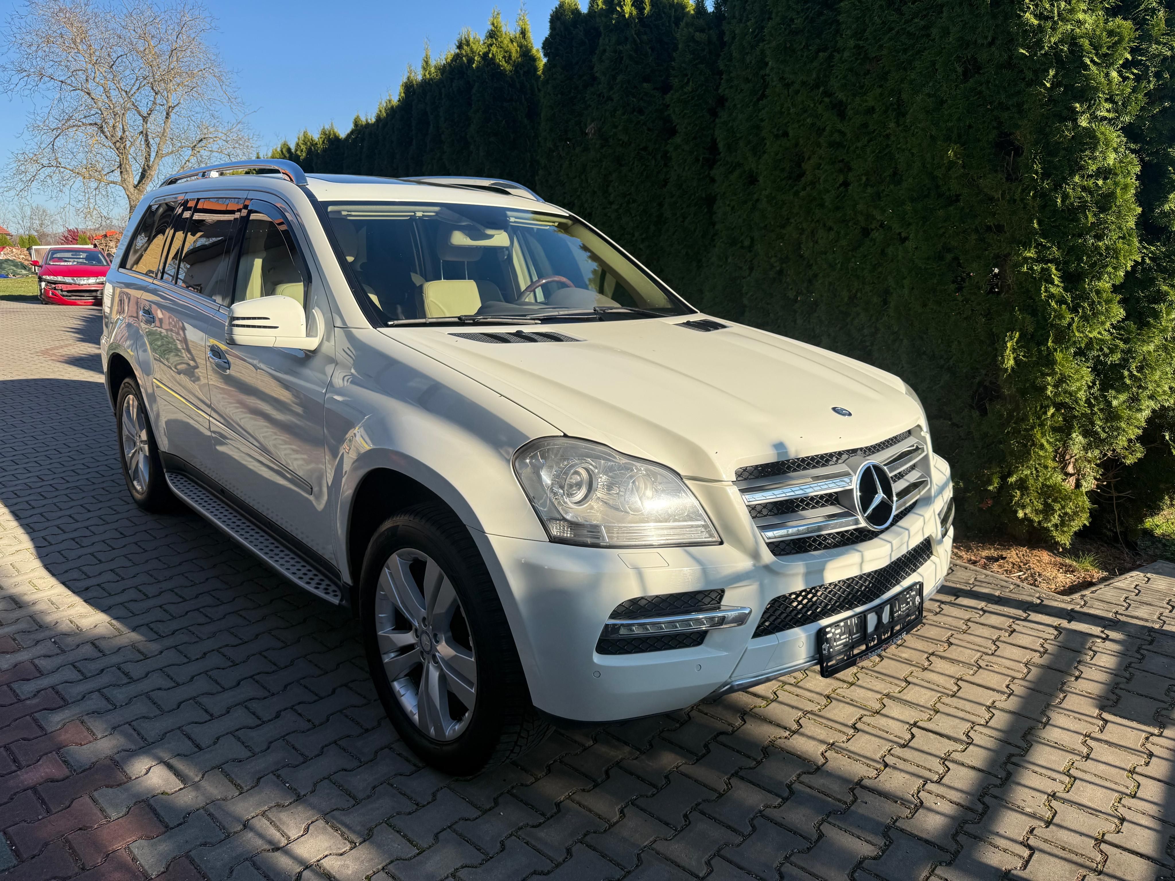 Mercedes-Benz GL, 450i /250kw  4x4 7 Míst Tažné