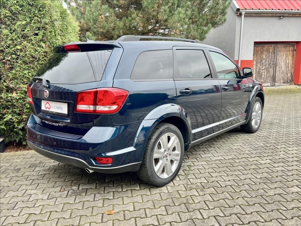 Fiat Freemont, 2,0 Mjet URBAN / 7MÍST / - fotka 5