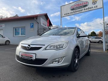 J KOMBI 1,6 85kW, SERVISKA