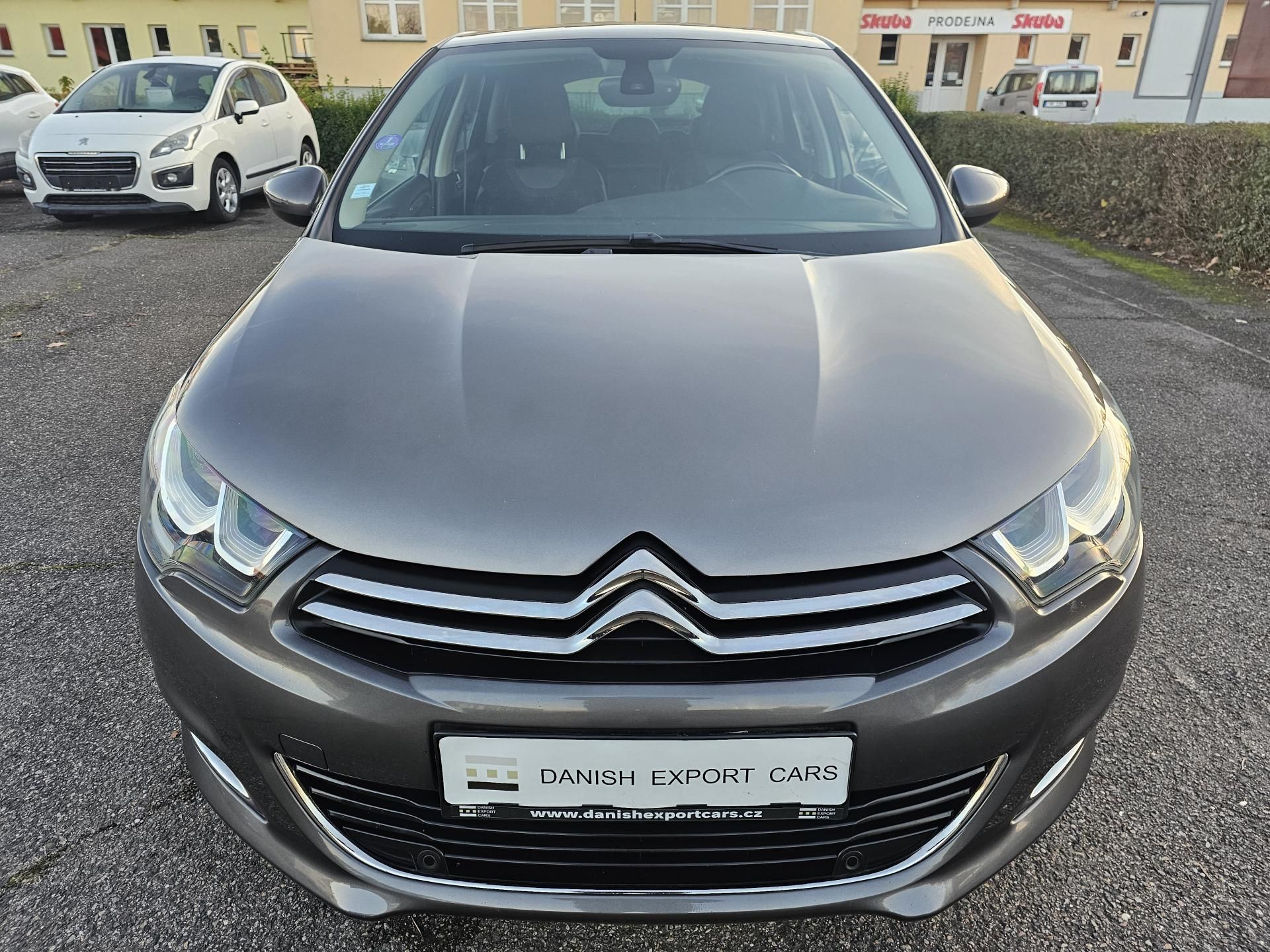 Citroën C4, 1.2 e-THP 81kW SHINE,81 000KM - fotka 4