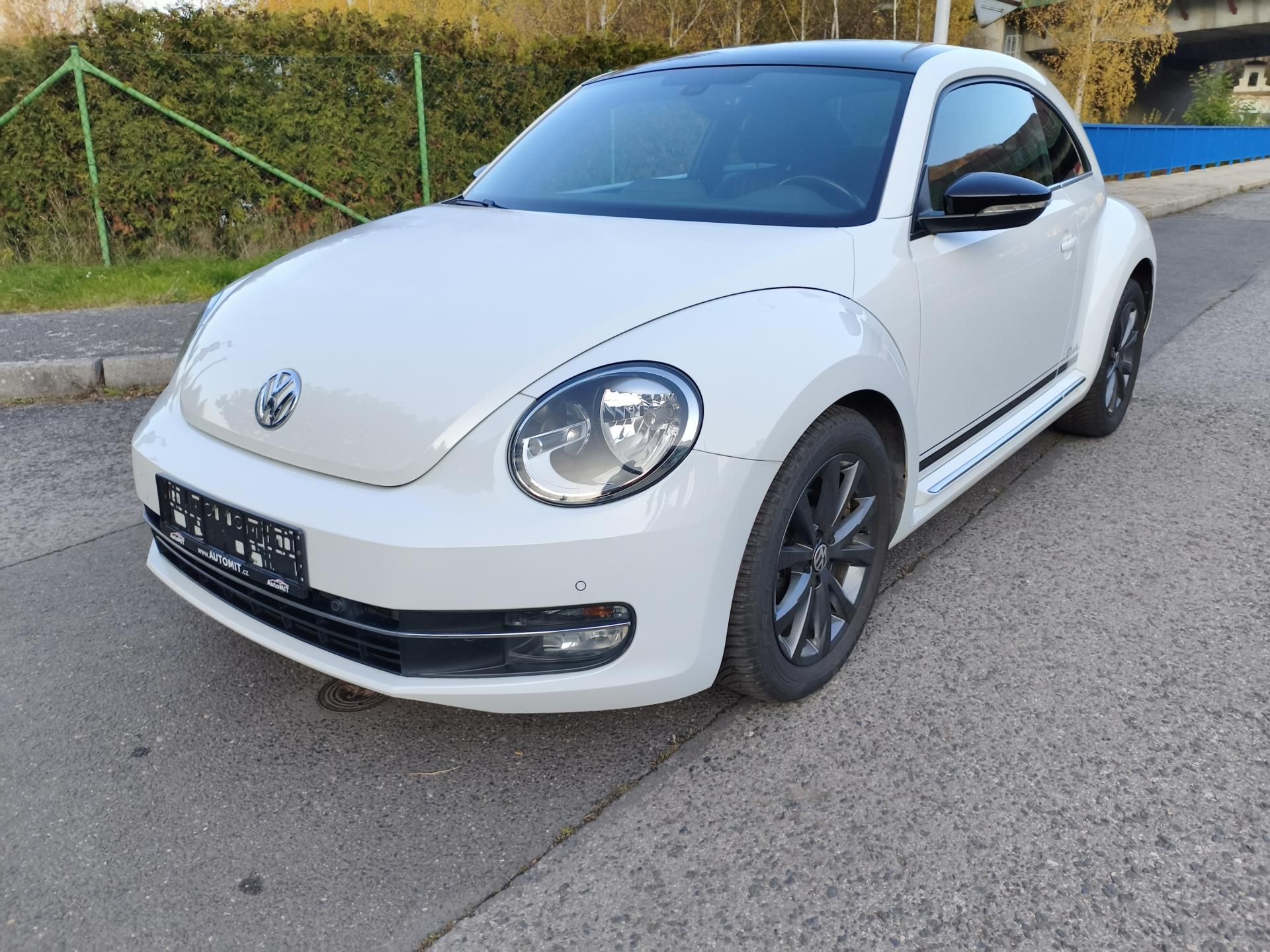 Volkswagen Beetle, 1,2 TSI Club - fotka 2