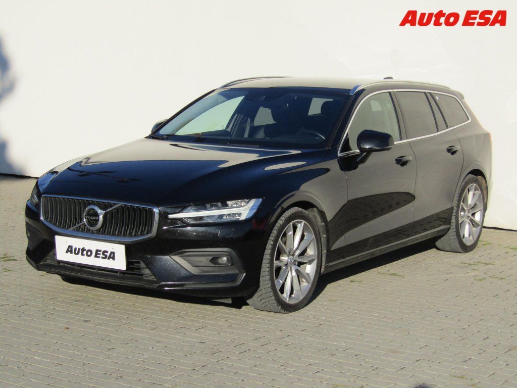 Volvo V60, 2.0 D4,AT,kůže,LED,navi - fotka 3