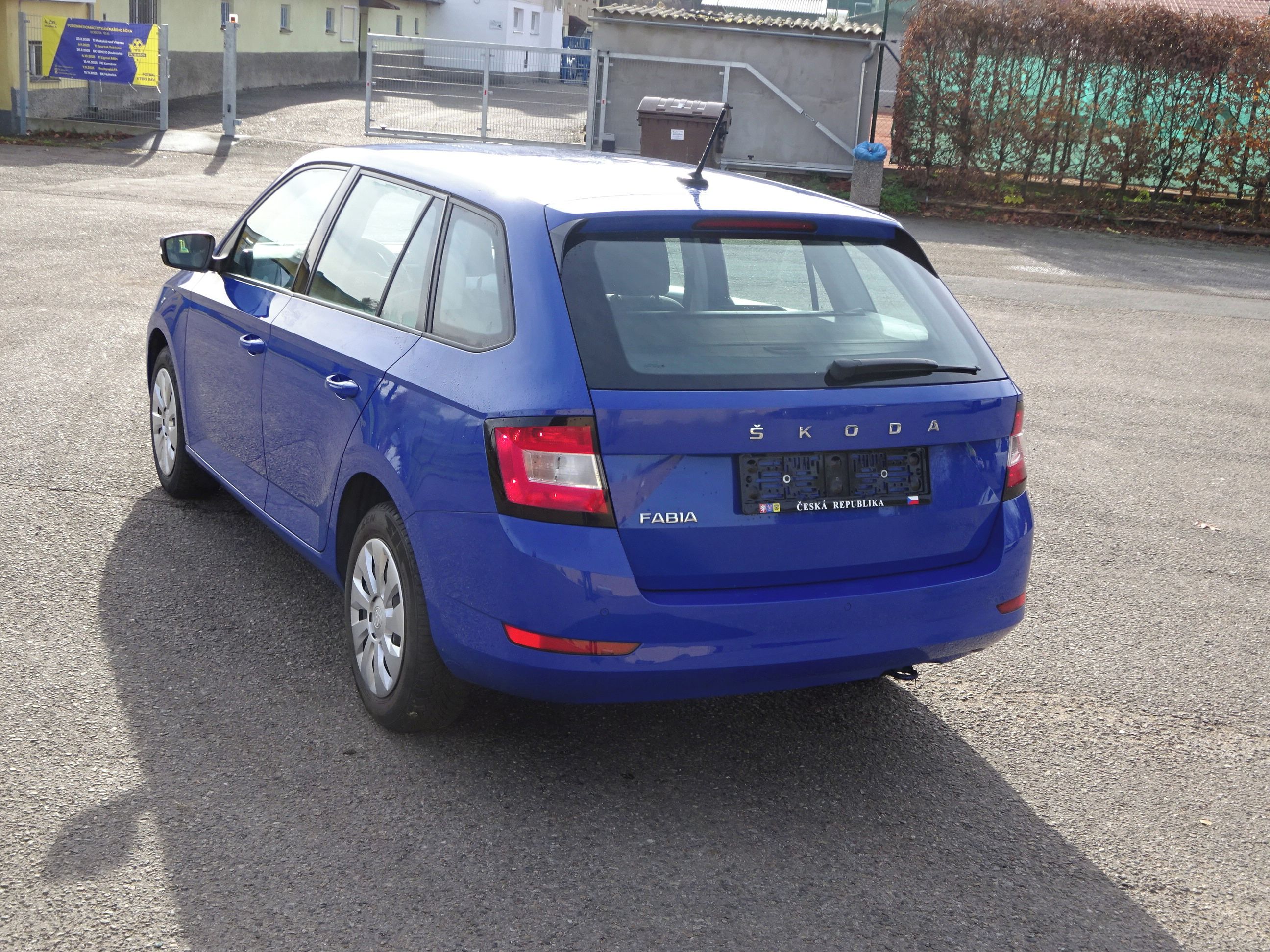 Škoda Fabia, 1.0 TSI (70 KW) EL.SERVISKA - fotka 4