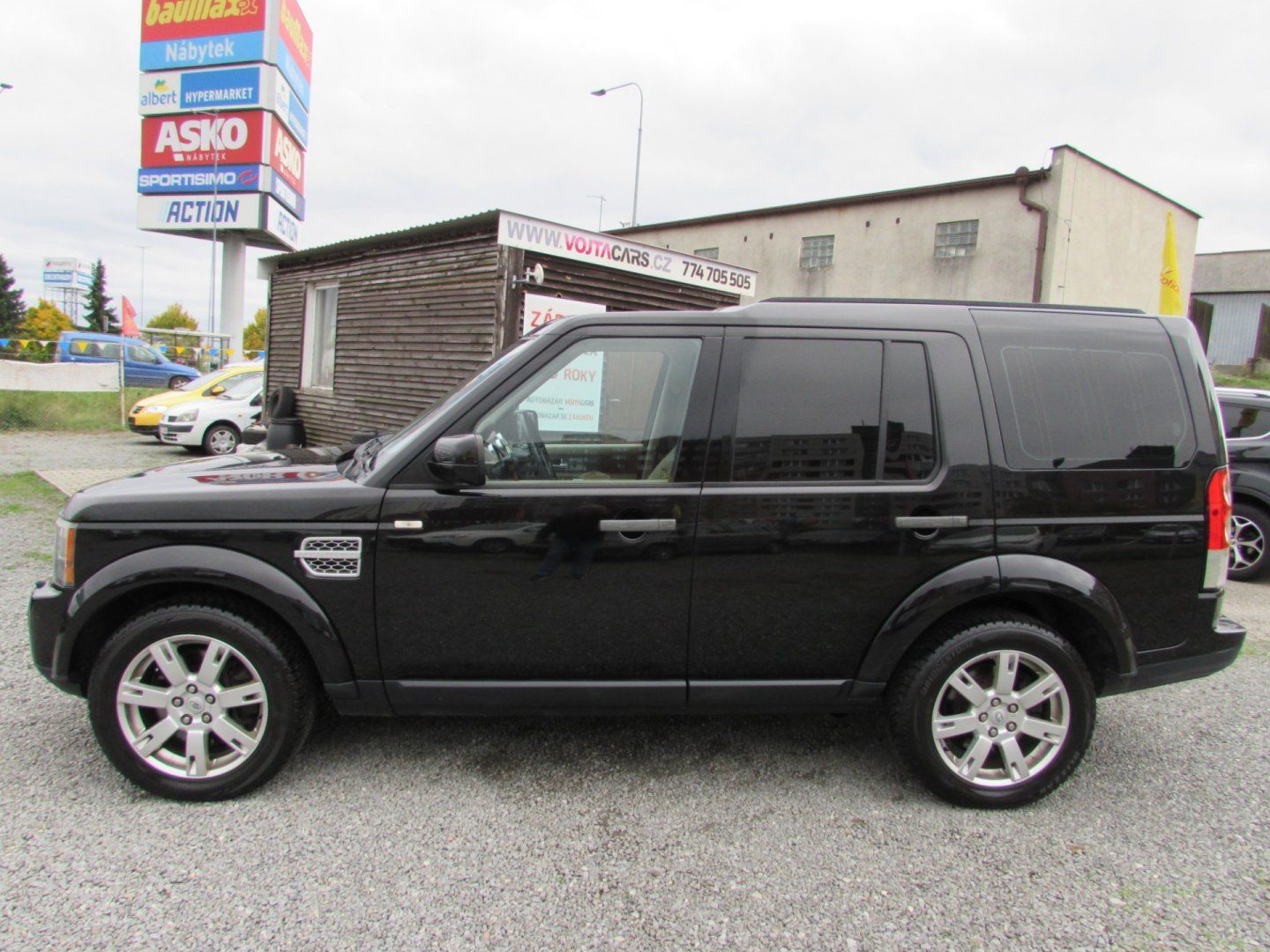 Land Rover Discovery, 3.0 SDV6 180kW, 7 MÍST,Automat - fotka 4