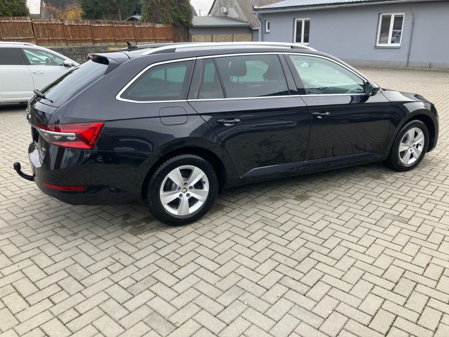 Škoda Superb, 2.0TDI 147kW 4X4 DSG STYLE + - fotka 4