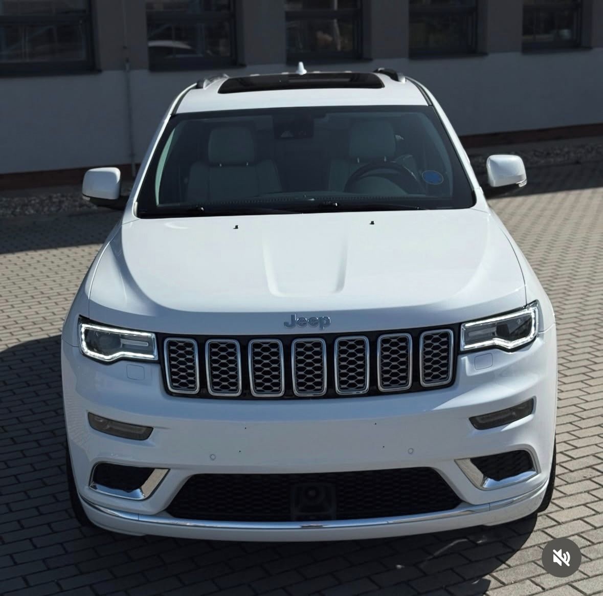 Jeep Grand Cherokee, Laguna Summit Platinum - fotka 2