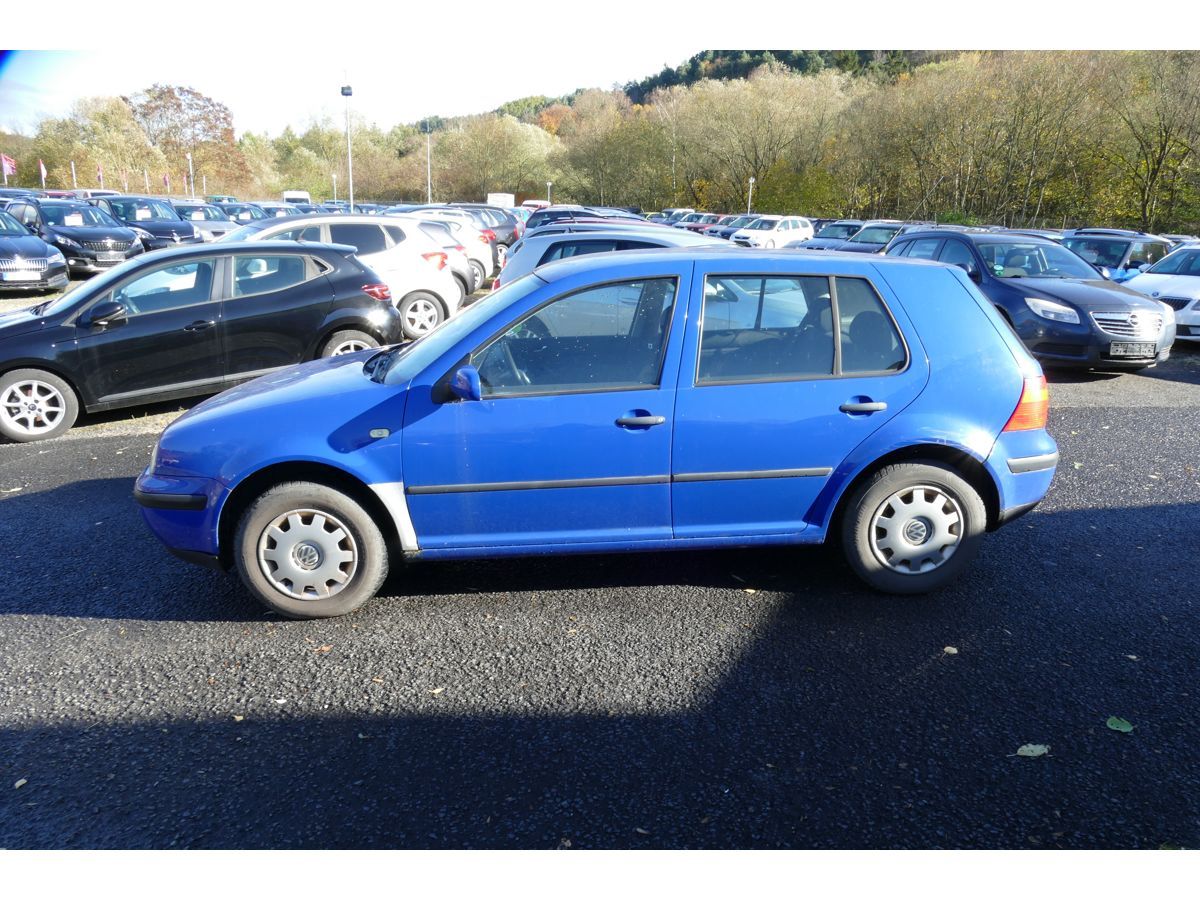 Volkswagen Golf, 1,4 55KW DIGI-KLIMA - fotka 3