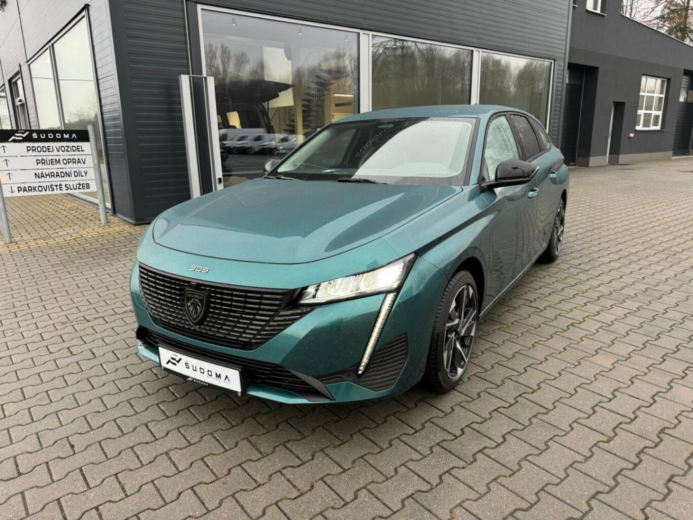 Peugeot 308, SW ALLURE PureTech 130 EAT8 - fotka 3