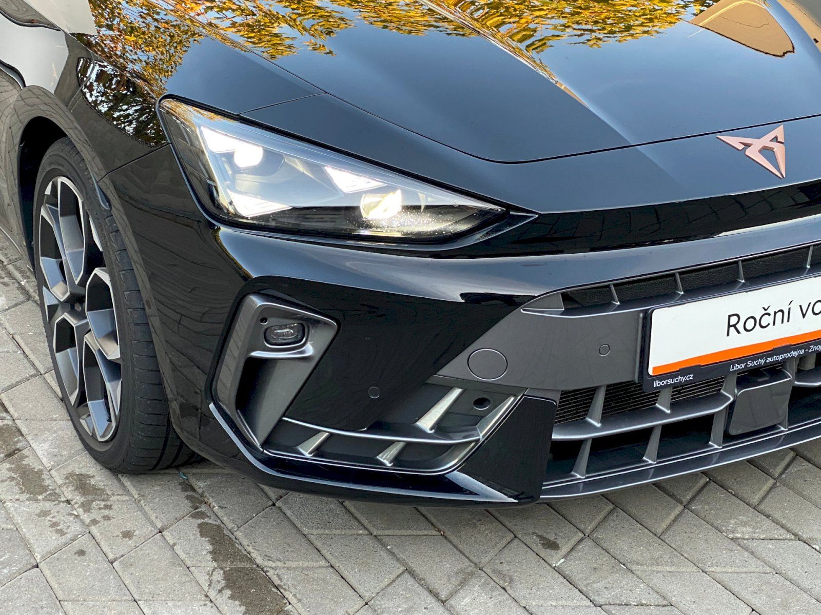 Cupra Leon, SP 1.5 eTSI 150k DSG - fotka 6