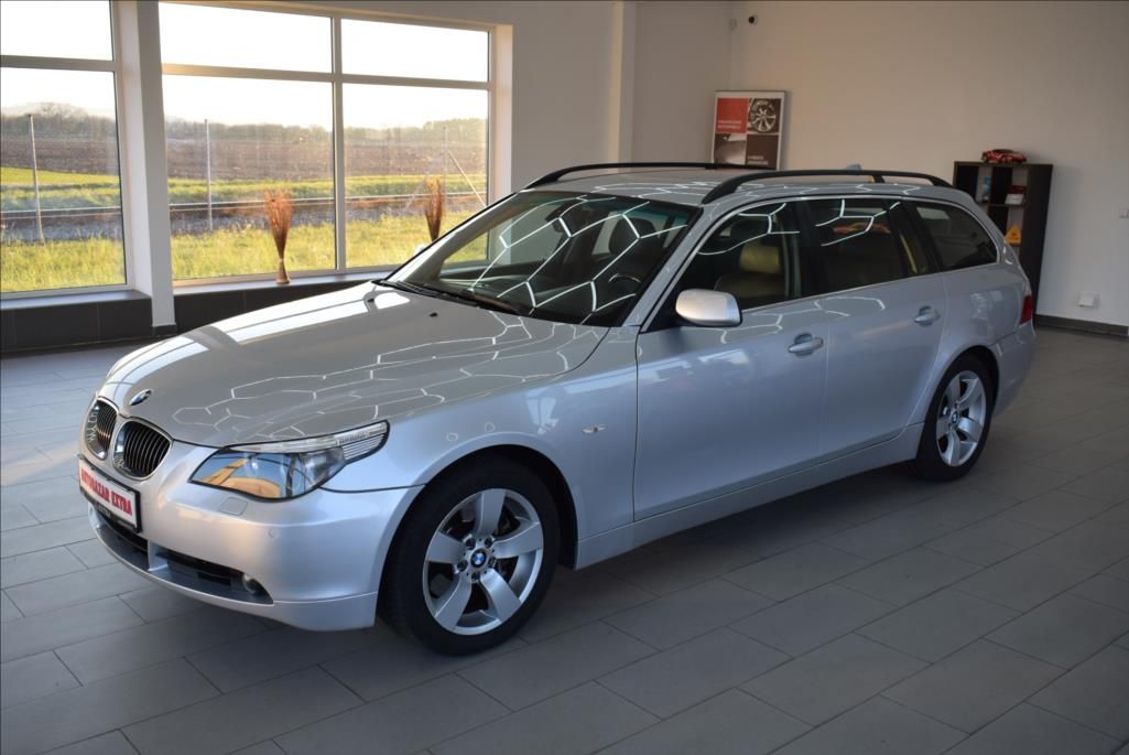 BMW Řada 5, 3,0 530XD, xen,navi,servis,