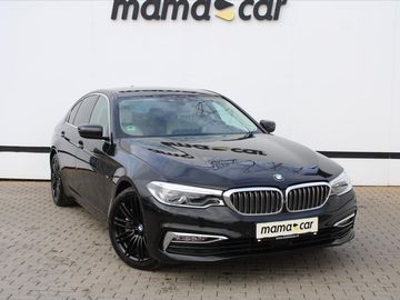 540i xDrive 250kW LUXURY ČR