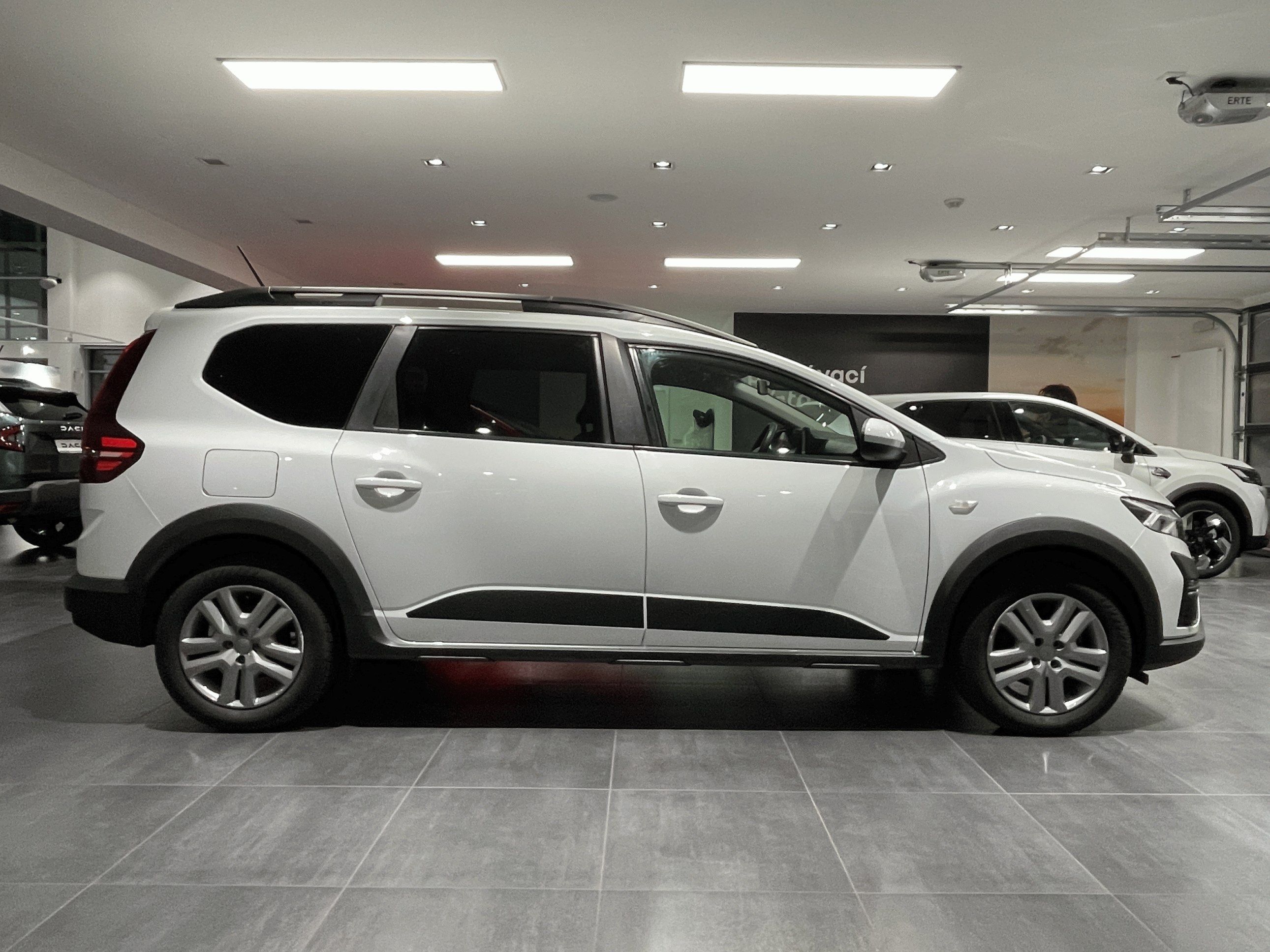Dacia Jogger, Expression 1,0TCe 100k LPG 7mí - fotka 5