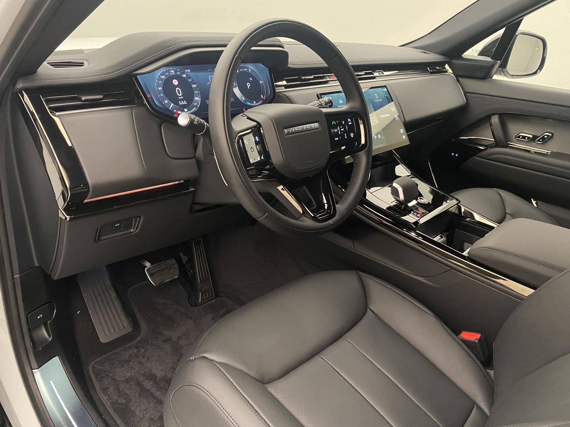 Land Rover Range Rover Sport, D300 DYNAMIC SE AWD - fotka 4