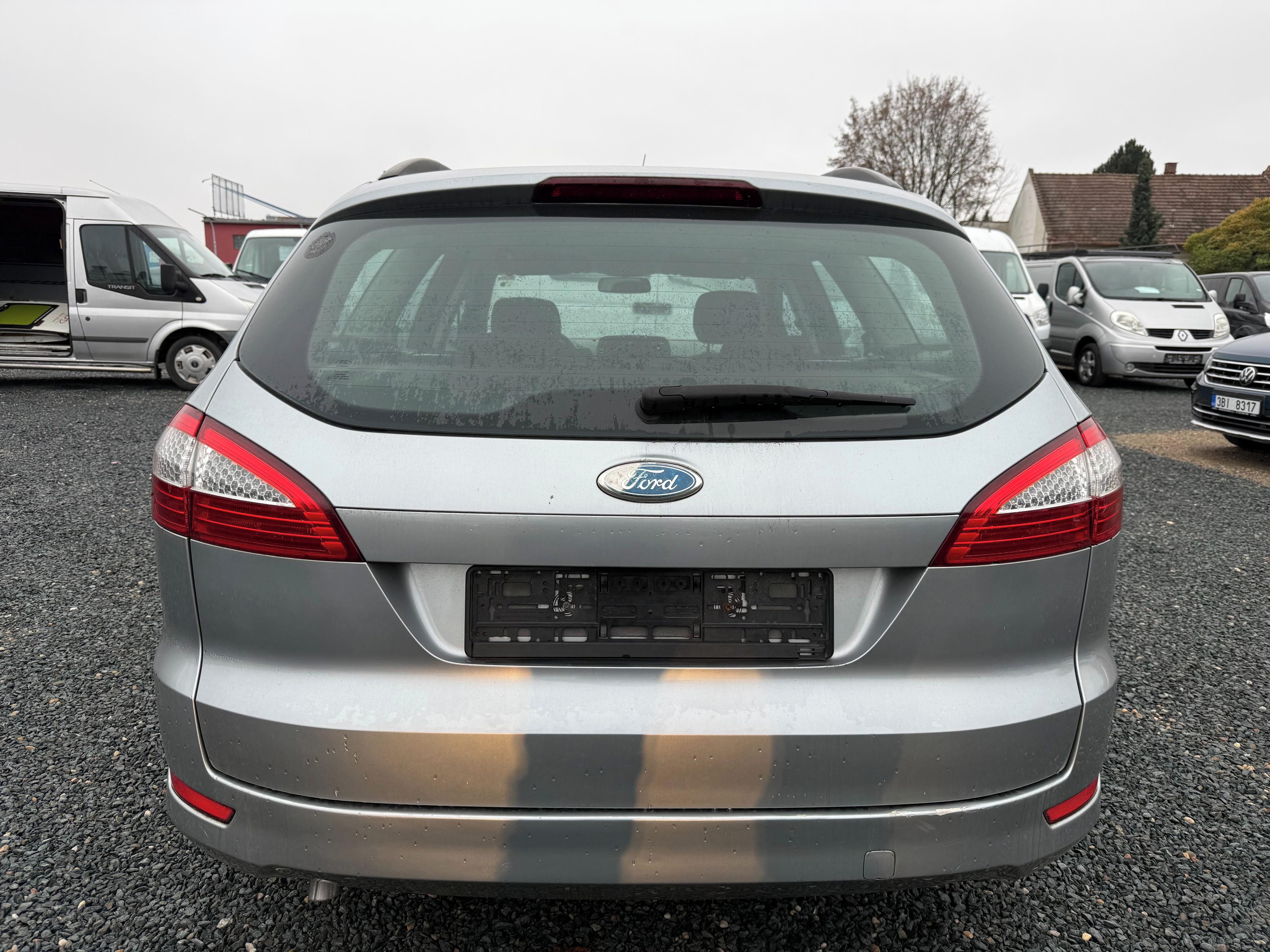 Ford Mondeo, 2.0 i Trend 107Kw - fotka 4