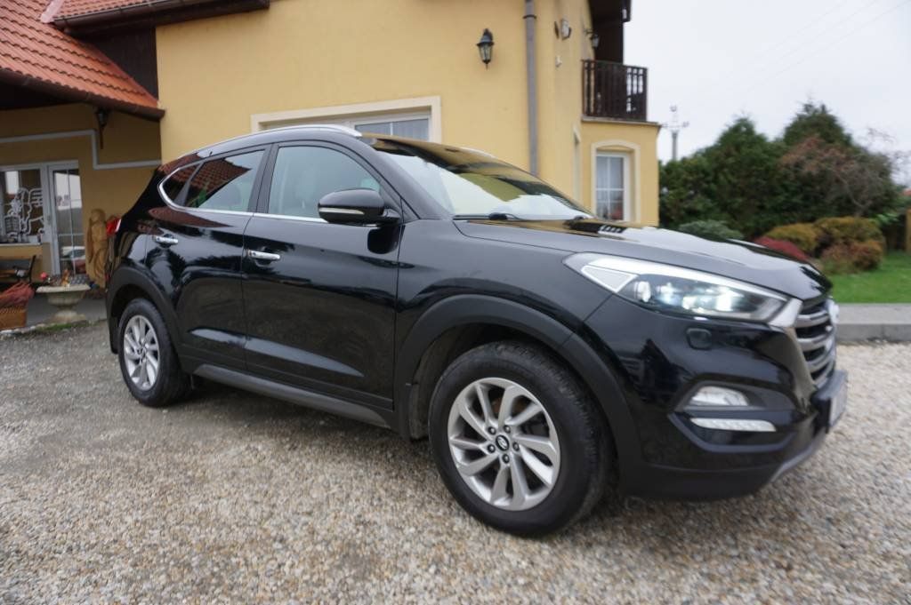 Hyundai Tucson, 2,0 4X4 1,MAJ - fotka 2