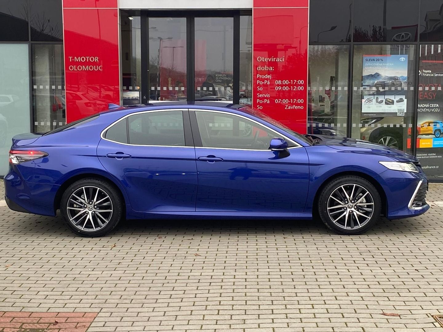 Toyota Camry, 2,5 Hybrid Executive VIP