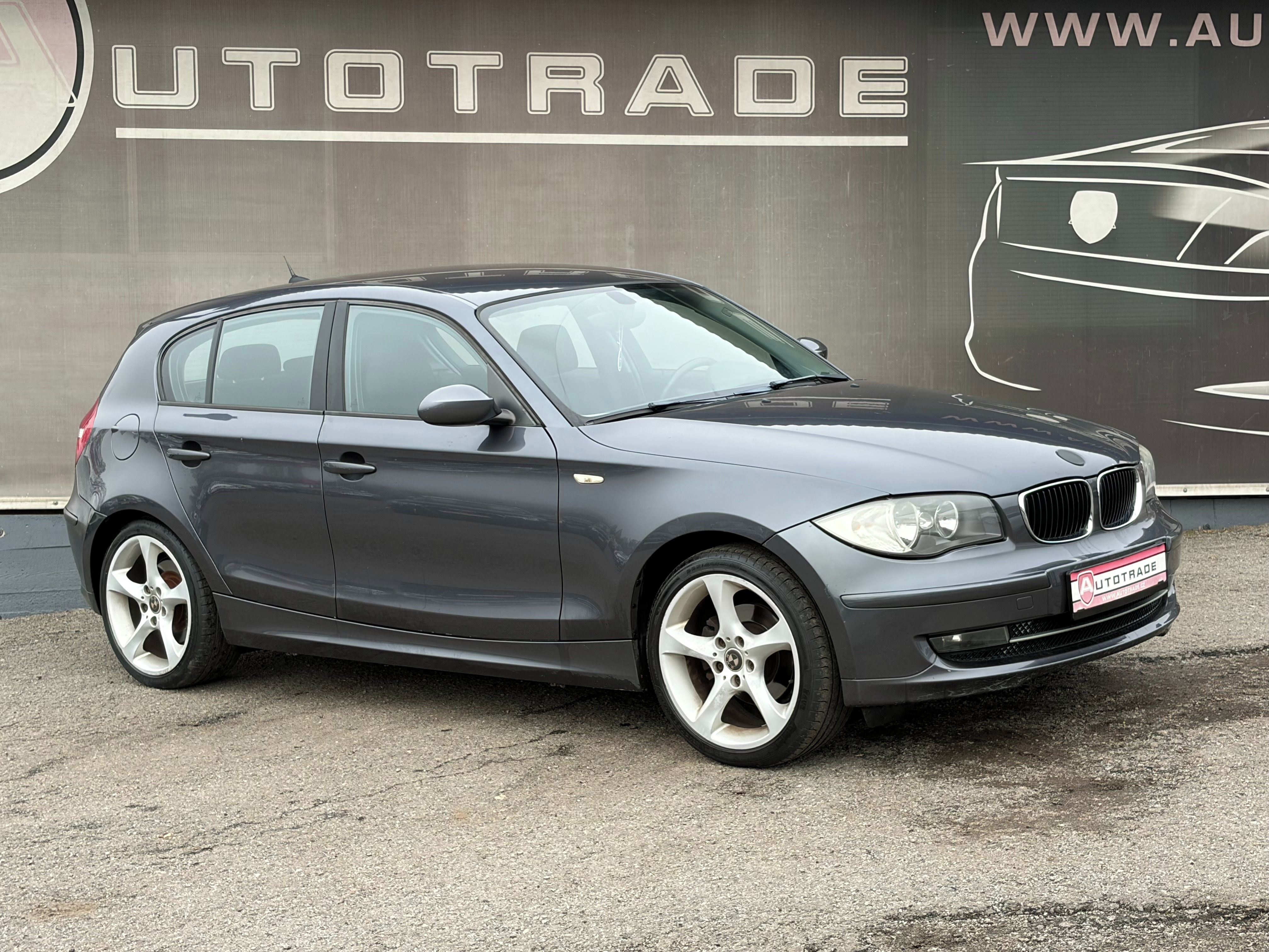 BMW Řada 1, 118  2.0d 105 kW, DigiKLIMA - fotka 6