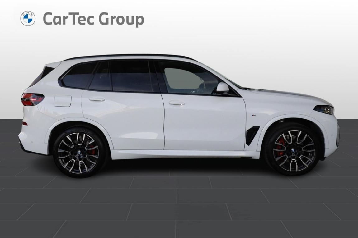 BMW X5, xDrive30d - fotka 4