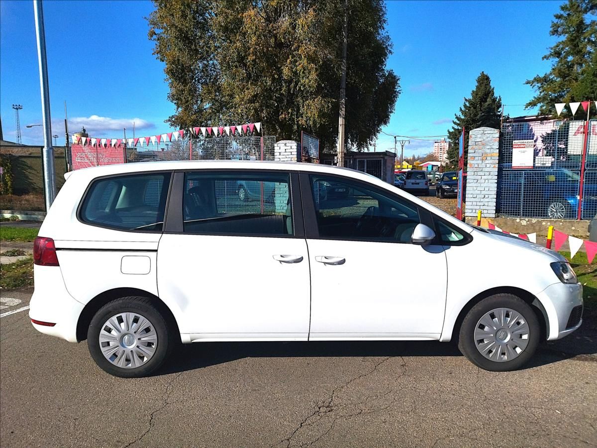 Seat Alhambra, 2,0 TDi 4Drive - fotka 5
