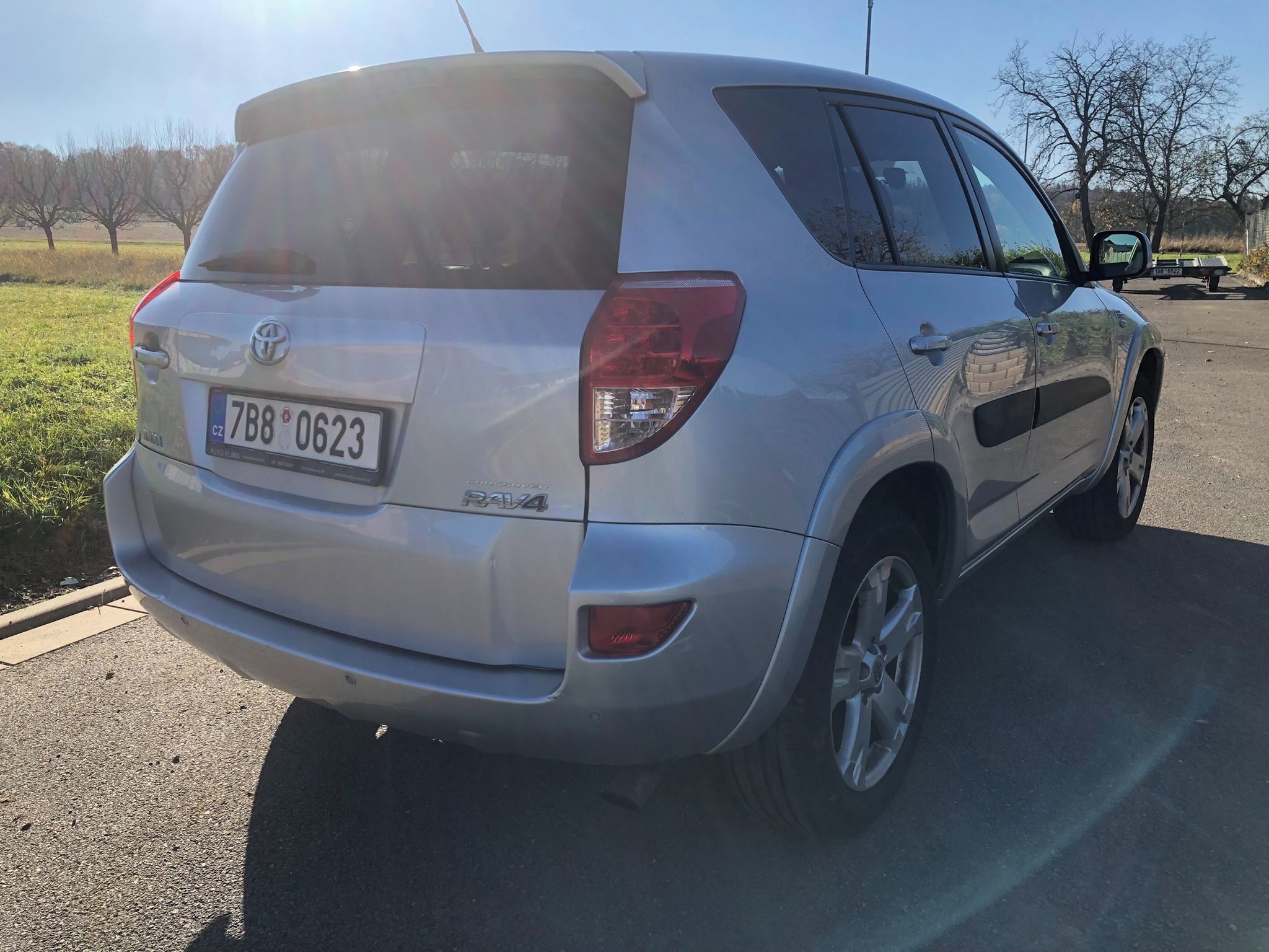 Toyota Rav4, 130 KW, 4X4, VELKÁ VÝBAVA! - fotka 5