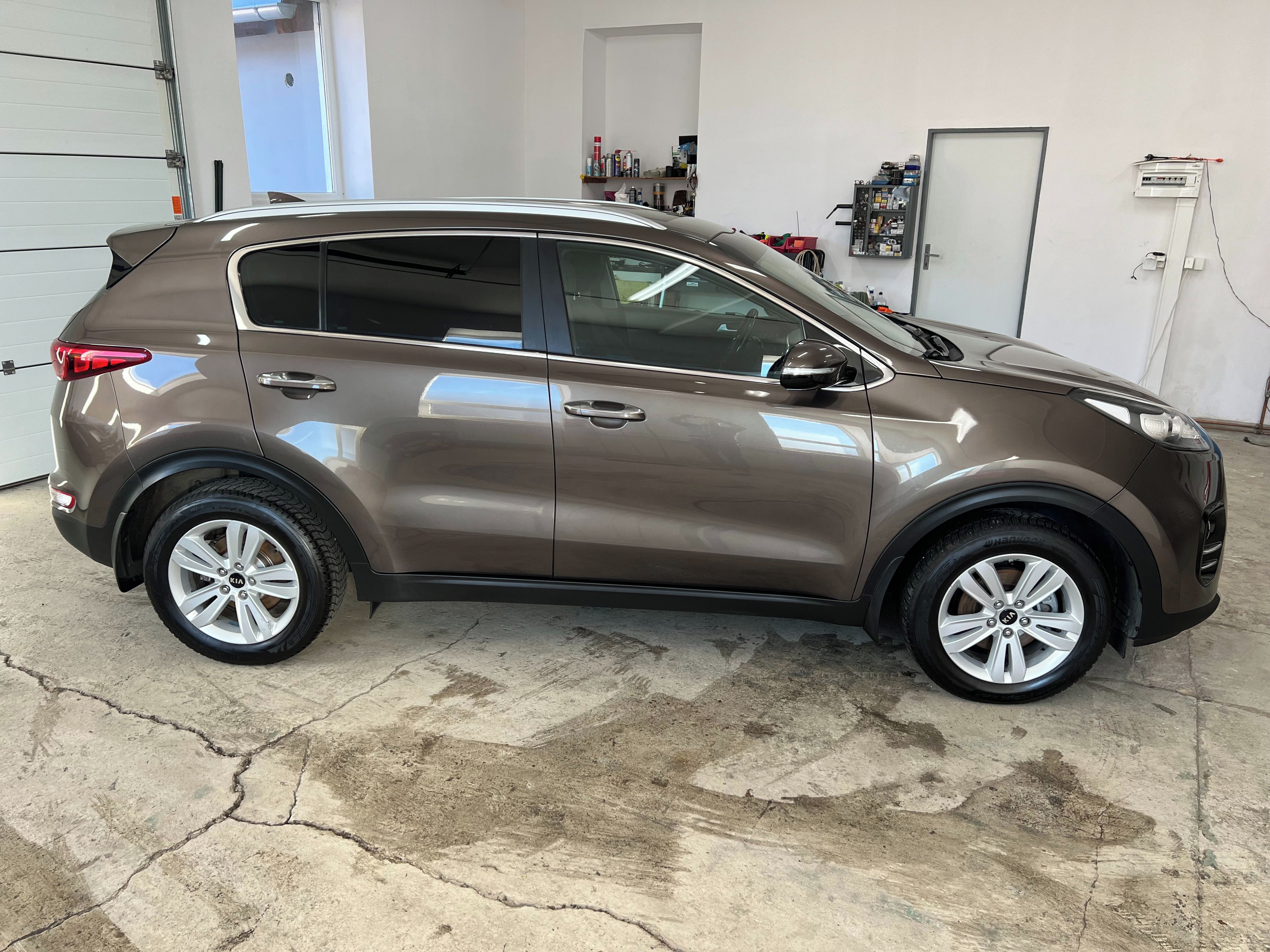 Kia Sportage, 1.6 T-GDI 130KW + SADA KOL - fotka 4