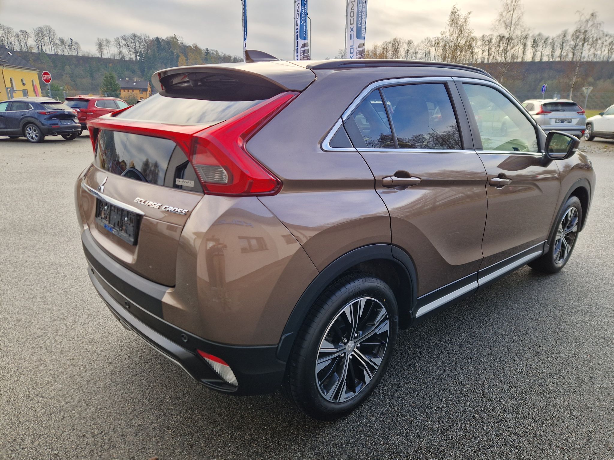 Mitsubishi Eclipse Cross, 1.5 MIVEC 4x4, automat - fotka 4