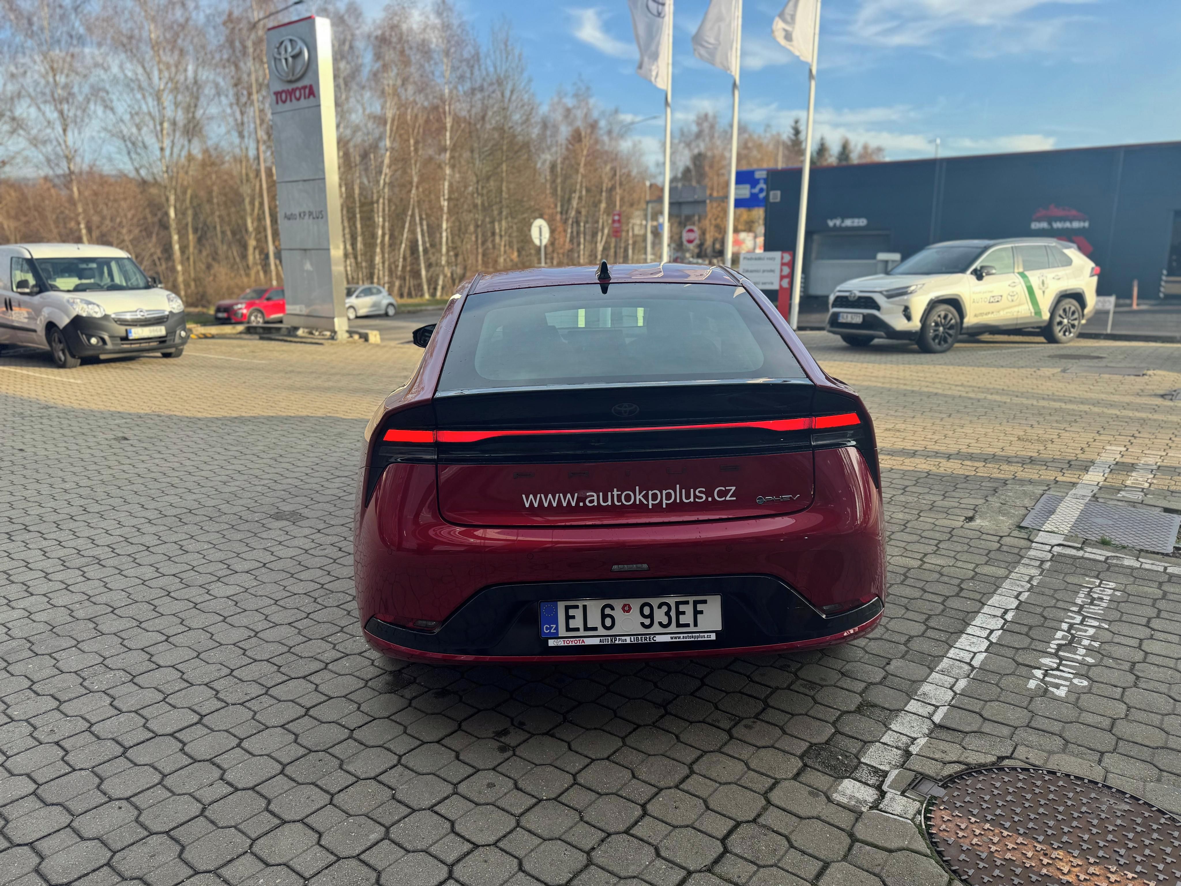 Toyota Prius, 2,0 PHEV 223k Prestige - fotka 5