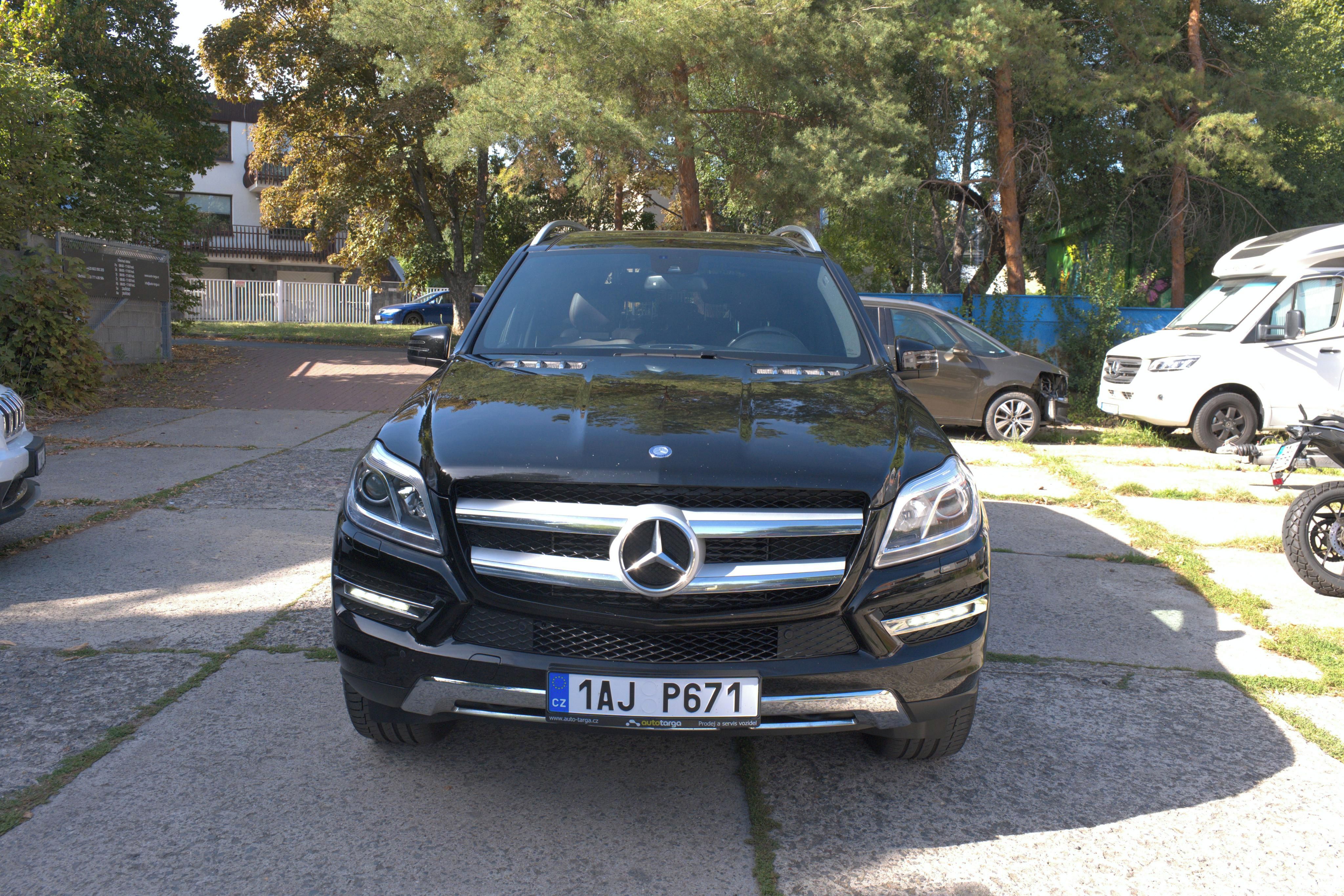 Mercedes-Benz GL, 350 BLUETEC 4Matic - fotka 2