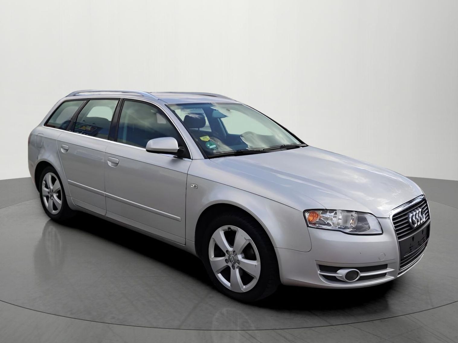 Audi A4, Avant 1.9 TDI PD 85kW - fotka 3
