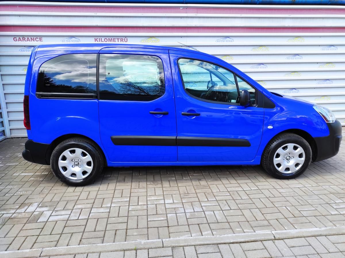 Peugeot Partner Tepee, 1,6BlueHDi Tempomat,ČR,Active - fotka 6