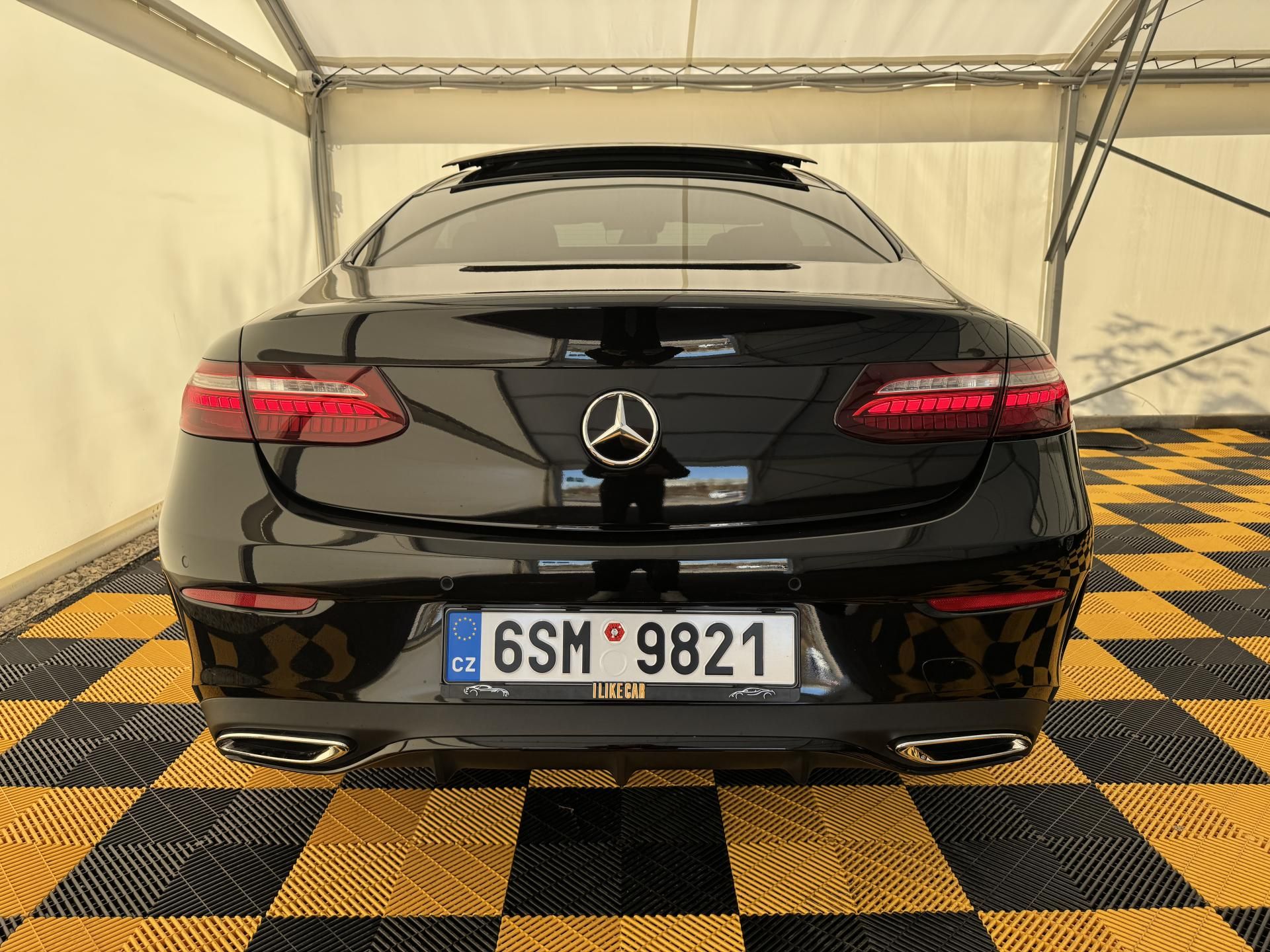 Mercedes-Benz Třídy E, 400d*4x4*DPH*AMG* - fotka 6