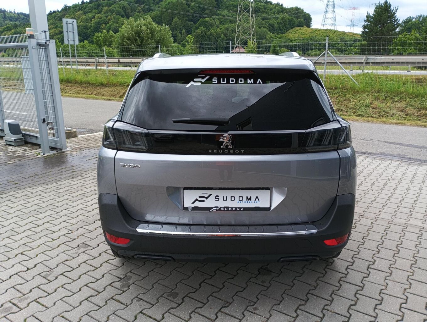 Peugeot 5008, ALLURE PACK PureTech 130 EAT8 - fotka 5