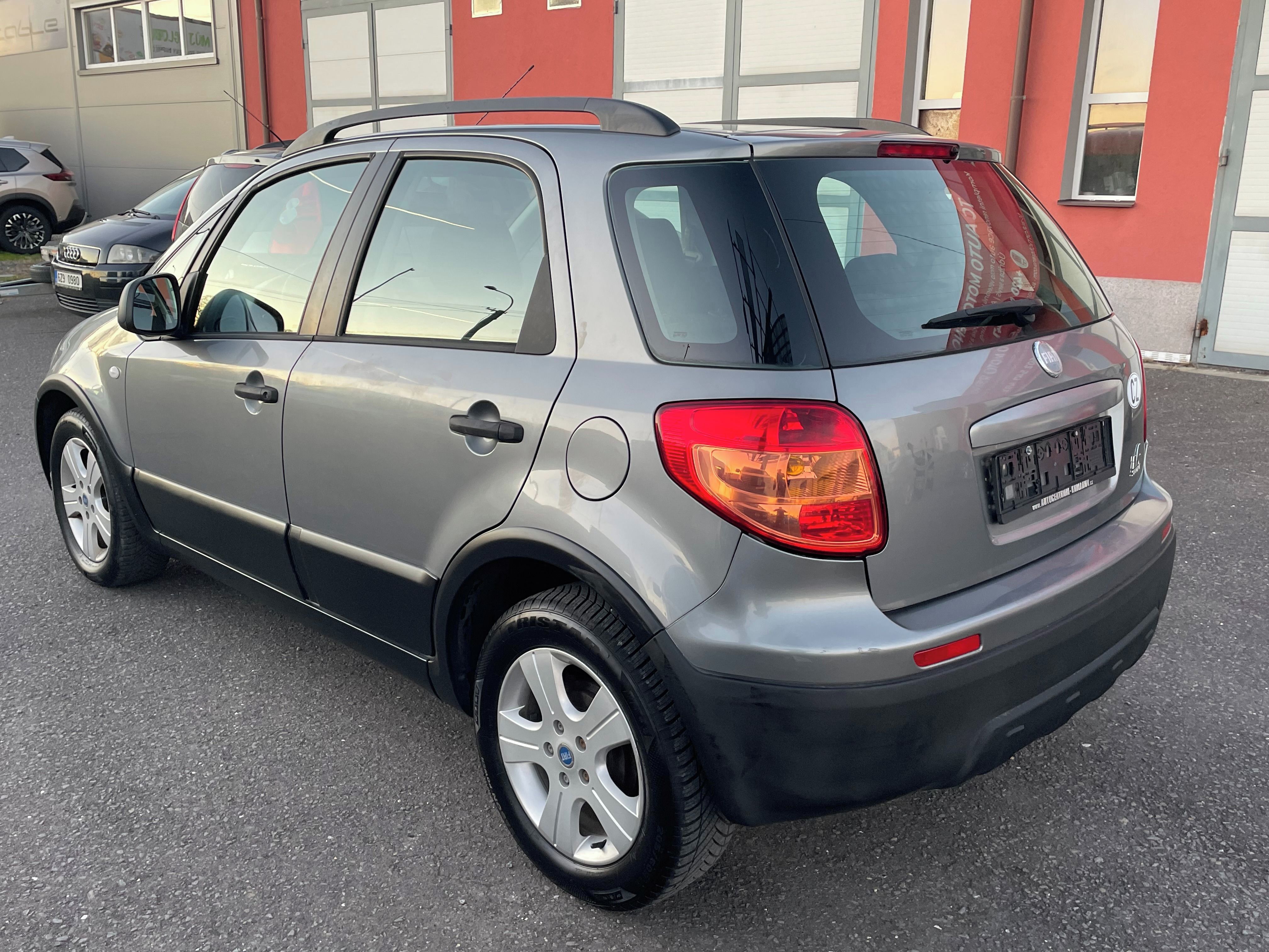Fiat Sedici, 1.6i 79 kW Klima 44 600km - fotka 3