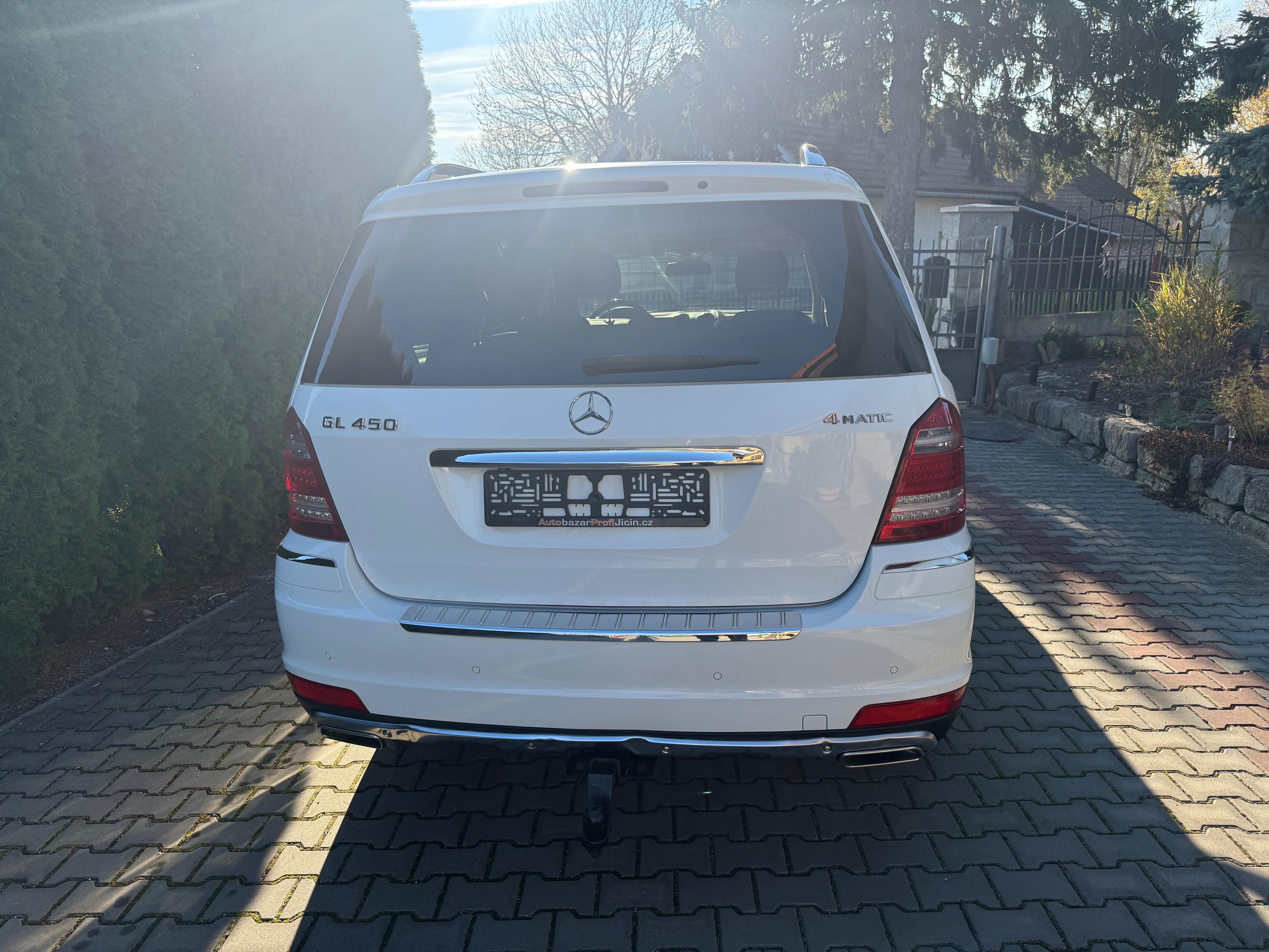 Mercedes-Benz GL, 450i /250kw  4x4 7 Míst Tažné - fotka 6