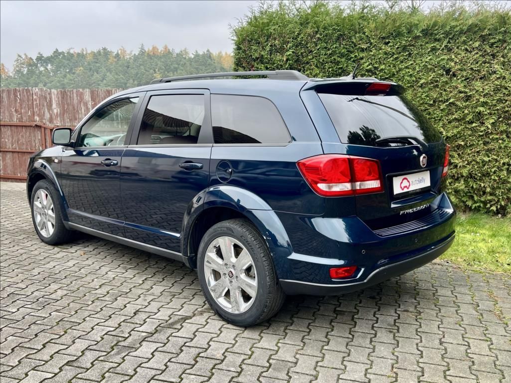 Fiat Freemont, 2,0 Mjet URBAN / 7MÍST / - fotka 3