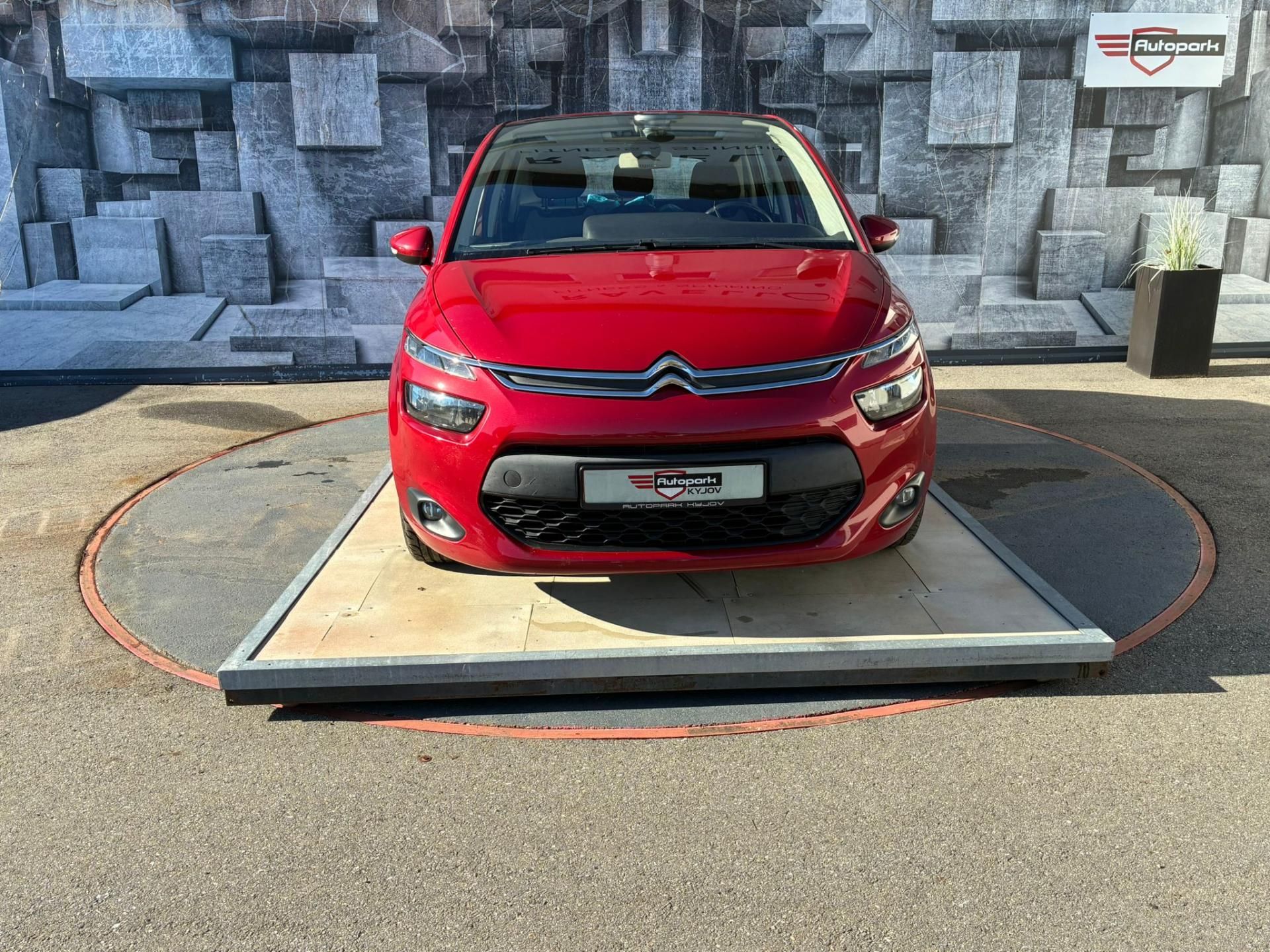 Citroën C4 Picasso, 2.0HDi, 110KW - fotka 2