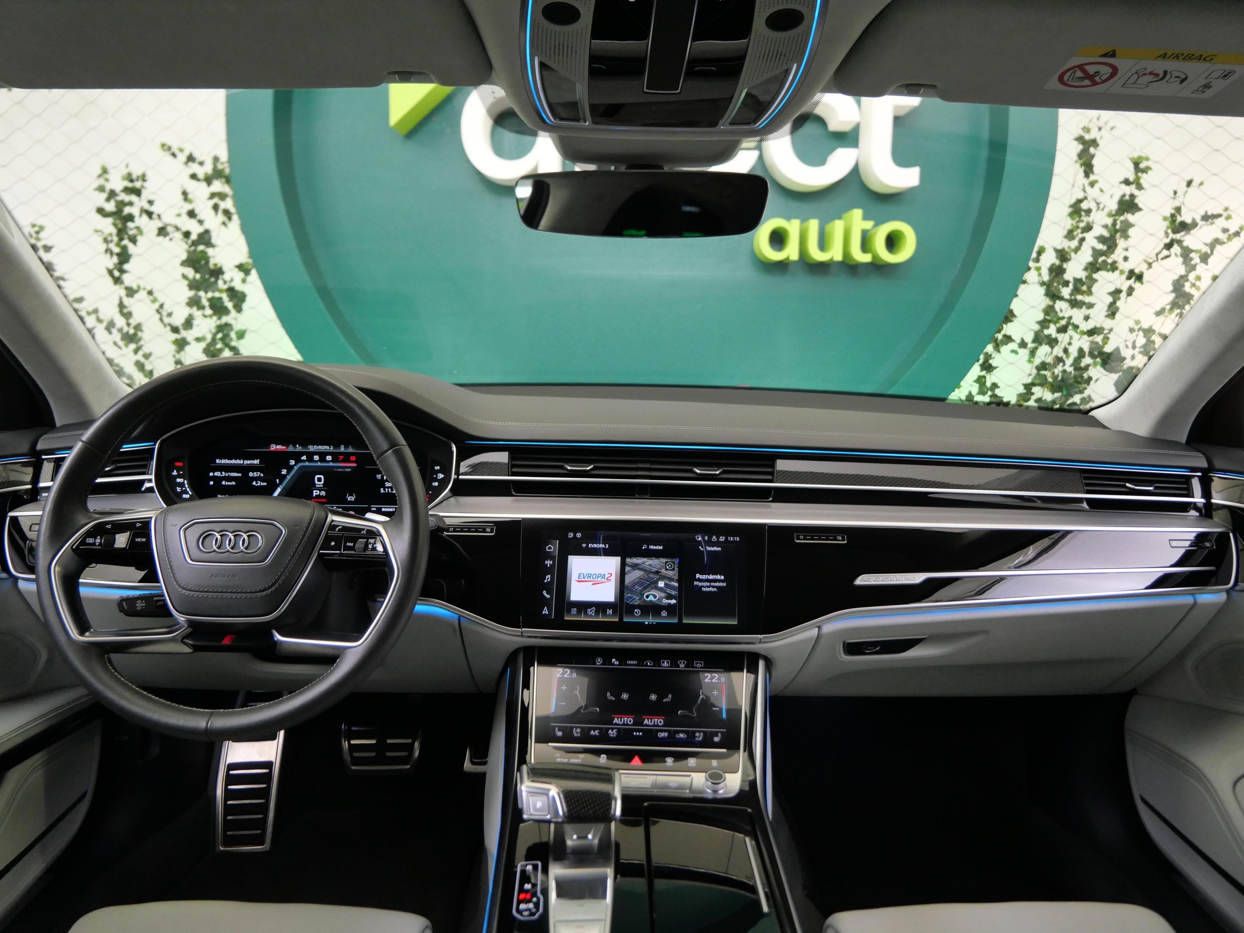 Audi S8, 4.0 TFSI 420 kW Quattro - fotka 5