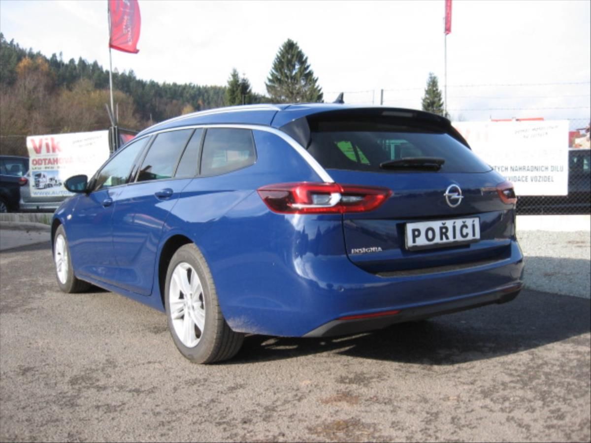 Opel Insignia, 2,0 Automat - fotka 4