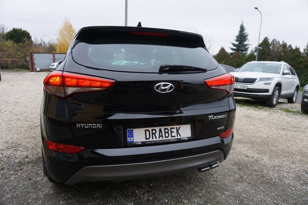 Hyundai Tucson, 2,0 4X4 1,MAJ - fotka 5