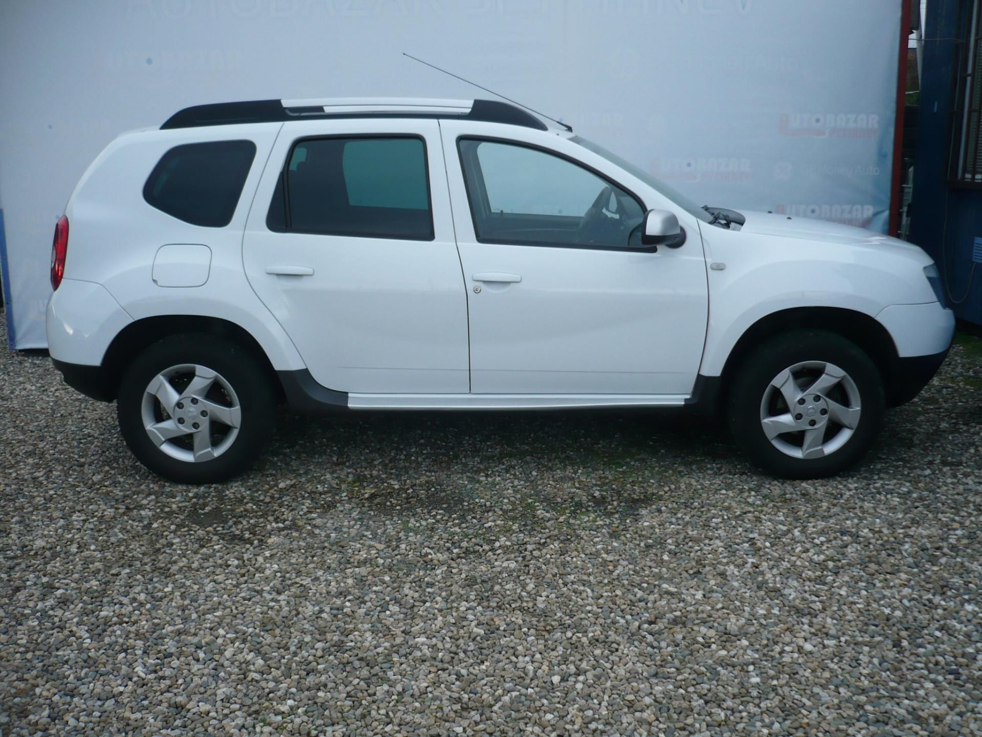Dacia Duster, 1.6i 77Kw 4x4 Klima - fotka 4