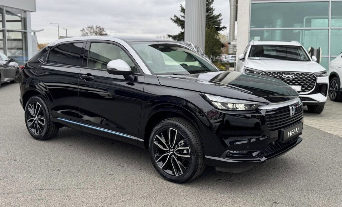 Honda HR-V, 1.5e:HEV Advance Style - fotka 2