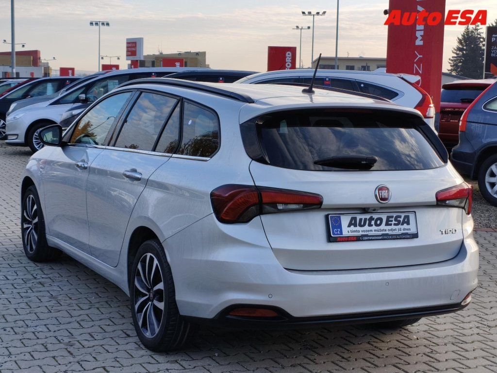 Fiat Tipo, 1.6 MJT,Lounge,navi,kamera - fotka 6