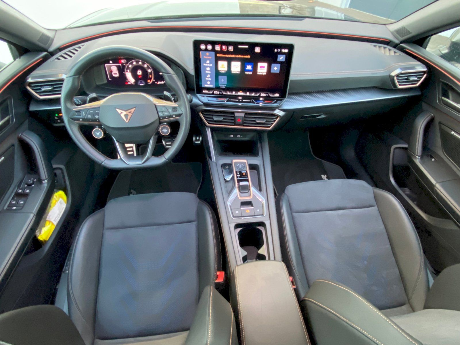 Cupra Leon, SP 1.5 eTSI 150k DSG - fotka 5