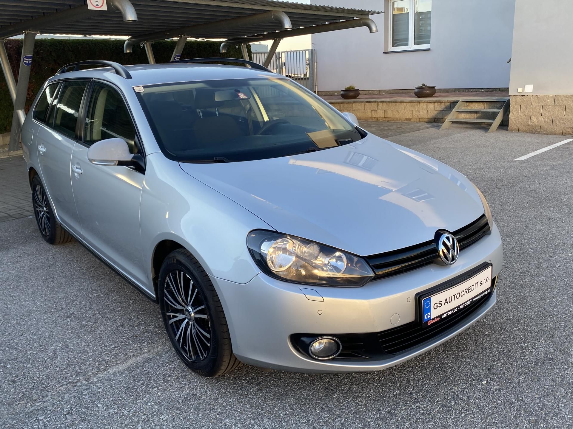 Volkswagen Golf, 1,6 TDi Variant - fotka 3