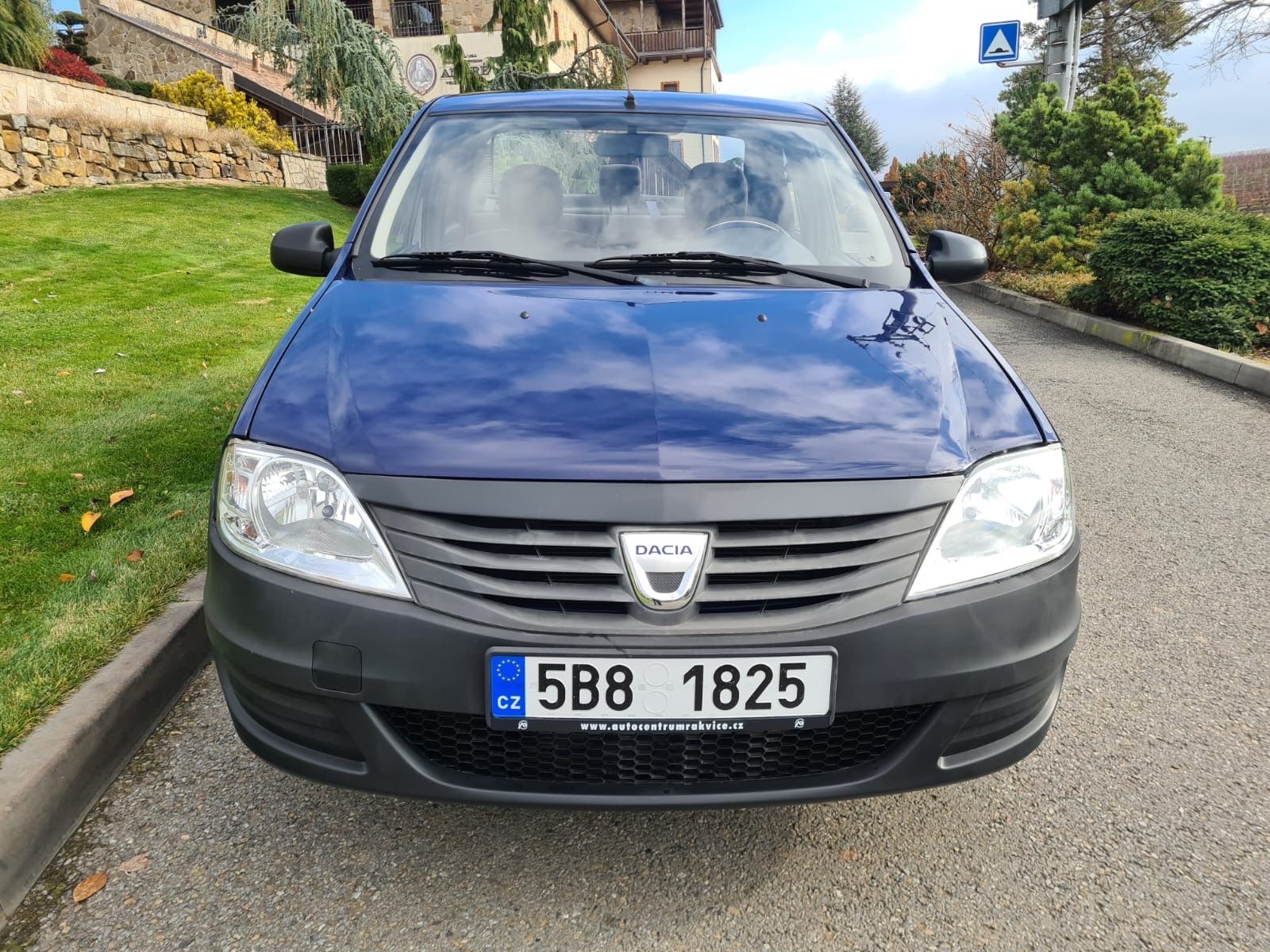 Dacia Logan, 1.4i 55KW ČR 1-maj. - fotka 2