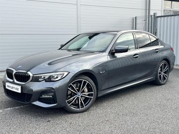 330e xDrive