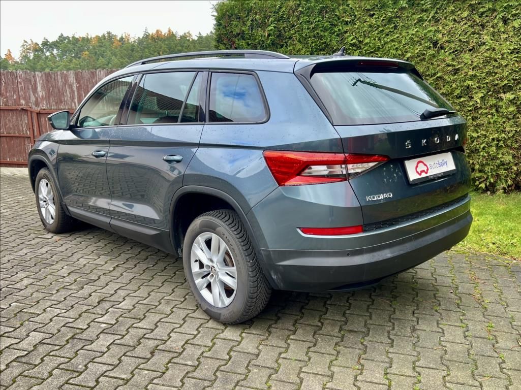 Škoda Kodiaq, 2,0 TDi DSG ACC LED 7-míst - fotka 3